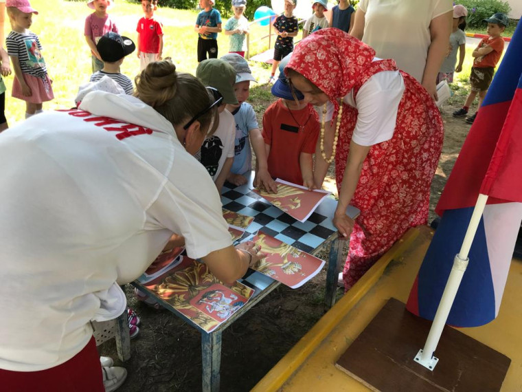 12 июня 2022 года в стране отмечают День России..